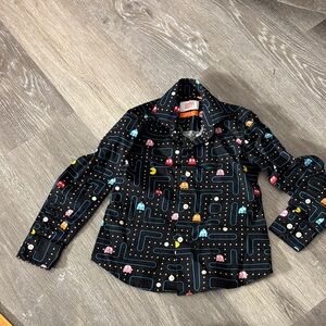Oppo Suits Packman Shirt with Arcade Print Size 6 Y , in excellent condition